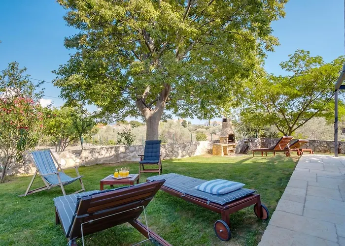 Вилла Veli Dvor