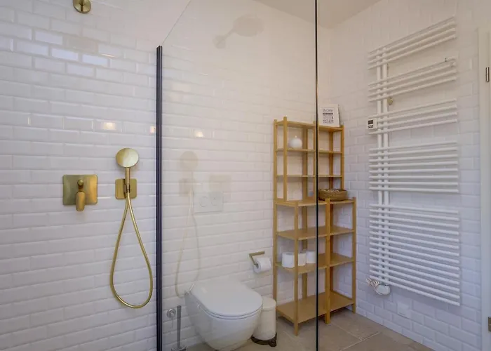 Veli Dvor Вилла Нерезине